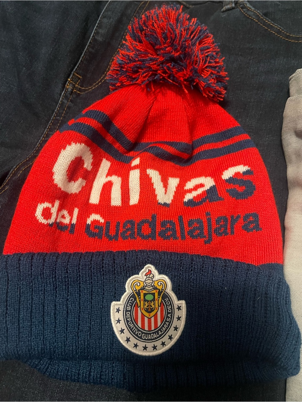 #109 Chivas del Guadalajara Knit Pom Beanie - Red & Navy